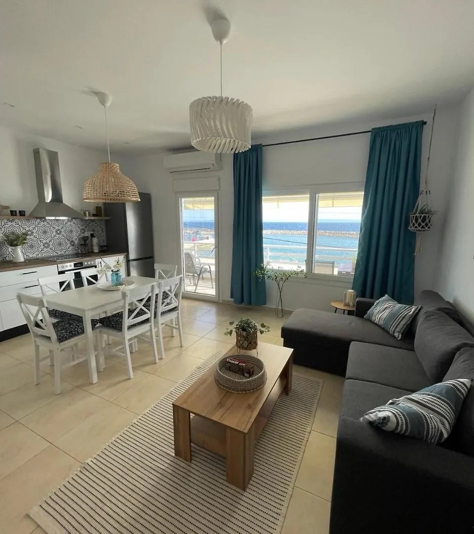 Kima Sea Apartment 尼基季